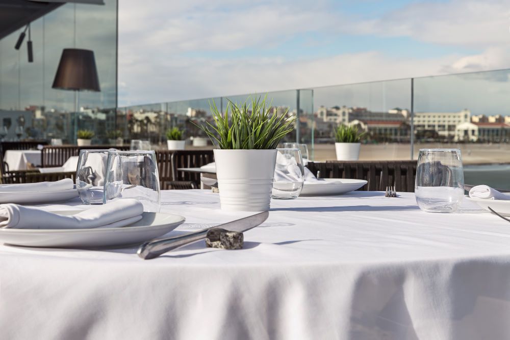 Nappe ignifugée de restaurant
